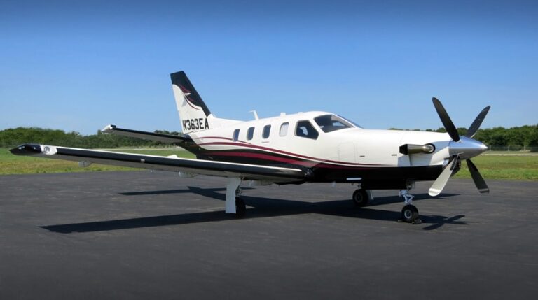 N363EA-Starboard-side-921x515-2