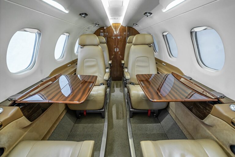Phenom-300-50500019-DSC03076