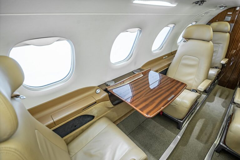 Phenom-300-50500019-DSC03078