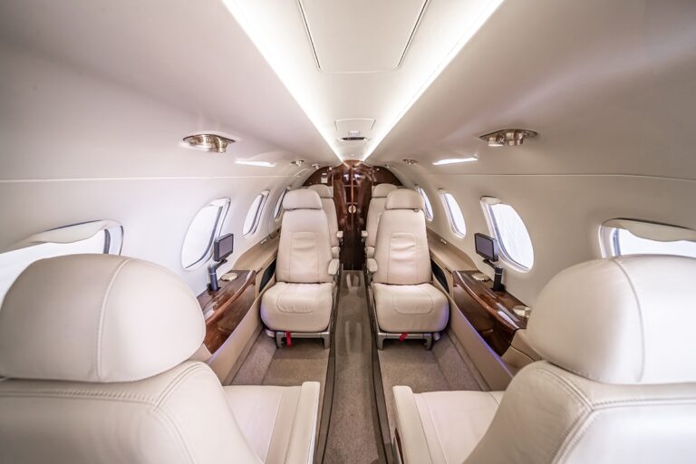 Phenom-300-50500031-AX0I2129