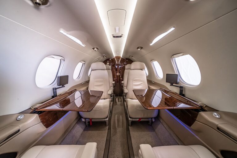 Phenom-300-50500031-AX0I2136