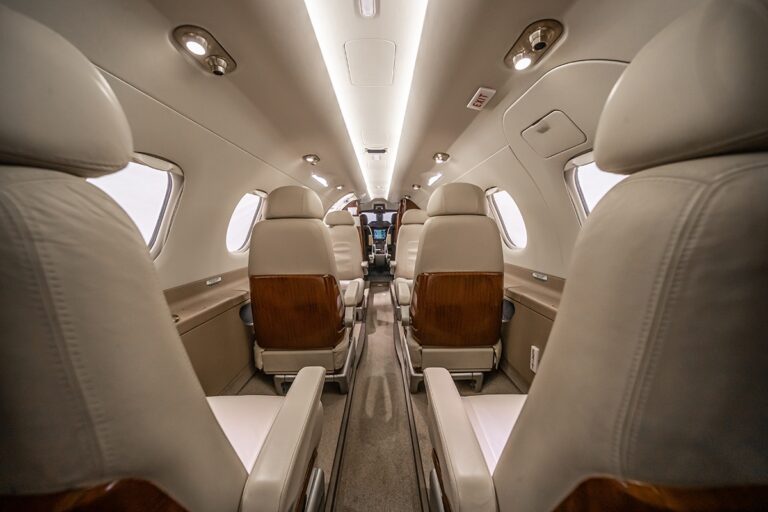 Phenom-300-50500031-AX0I2159