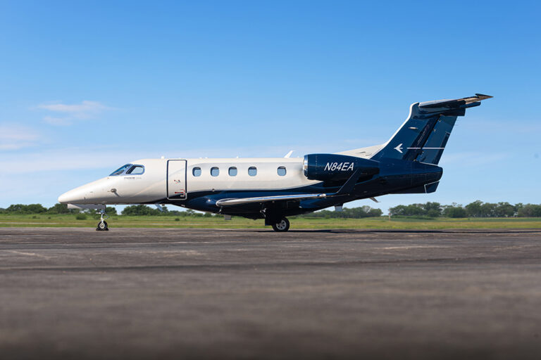 Phenom-300e-C-GRIA-1