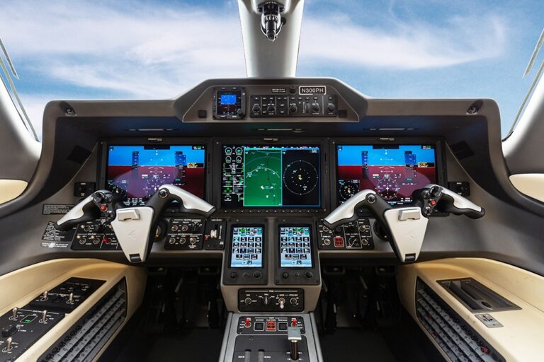 Phenom300-N300PH-2-2