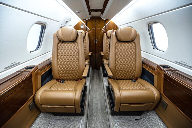 Phenom300E-N713WD-14