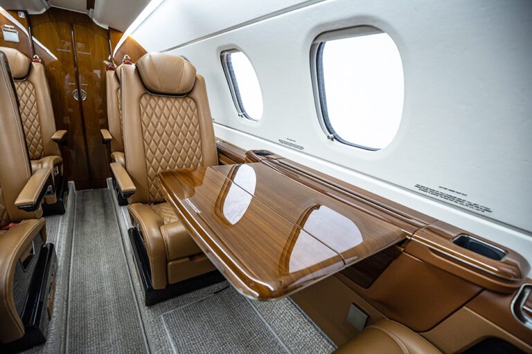 Phenom300E-N713WD-16