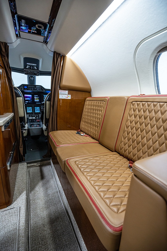 Phenom300E-N713WD-25