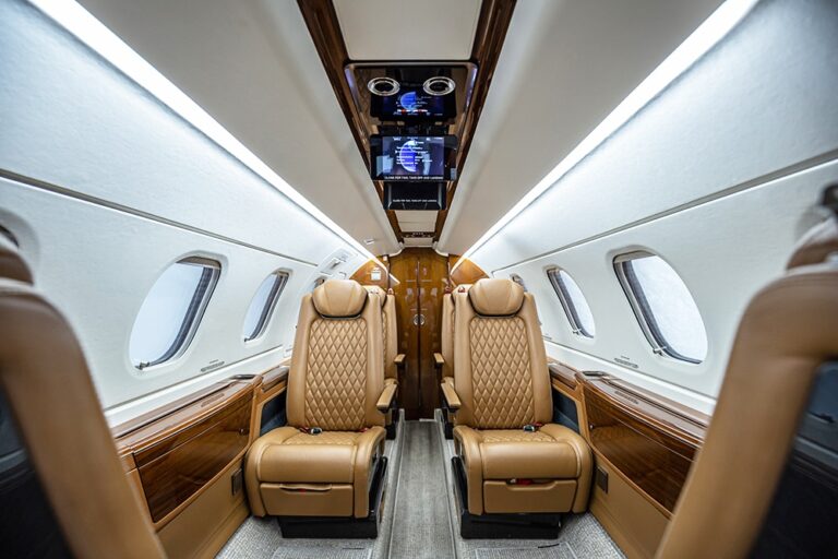 Phenom300E-N713WD-27