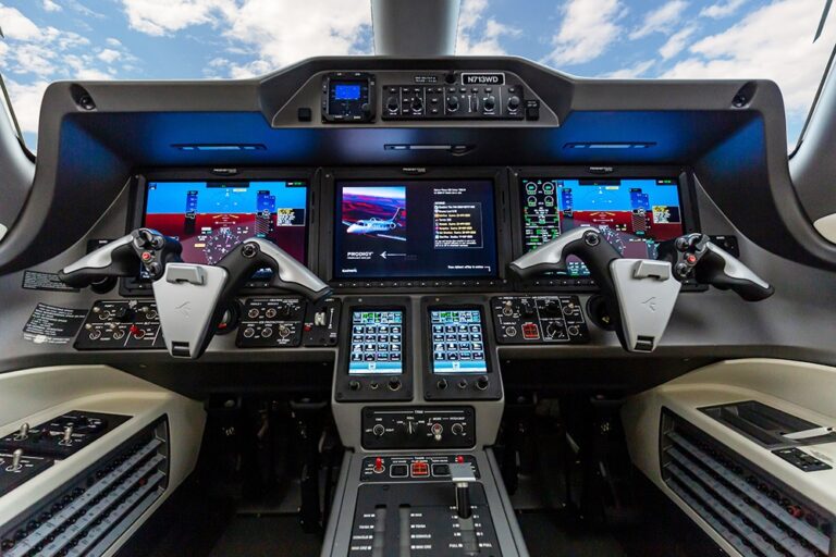 Phenom300E-N713WD-9-2