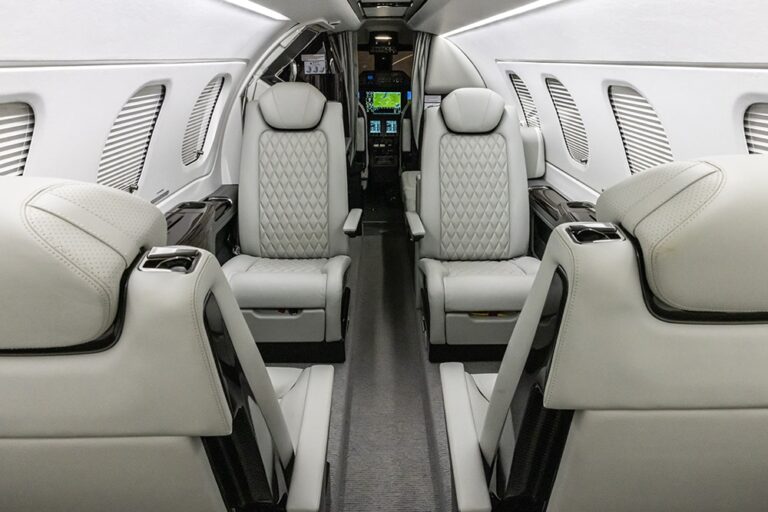 Phenom300E-N88W-14