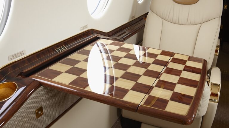 RK-179-Interior-Table_921x515