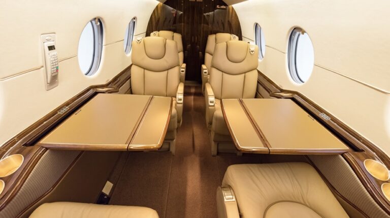 RK-236-Interior-Aft-921-x-515