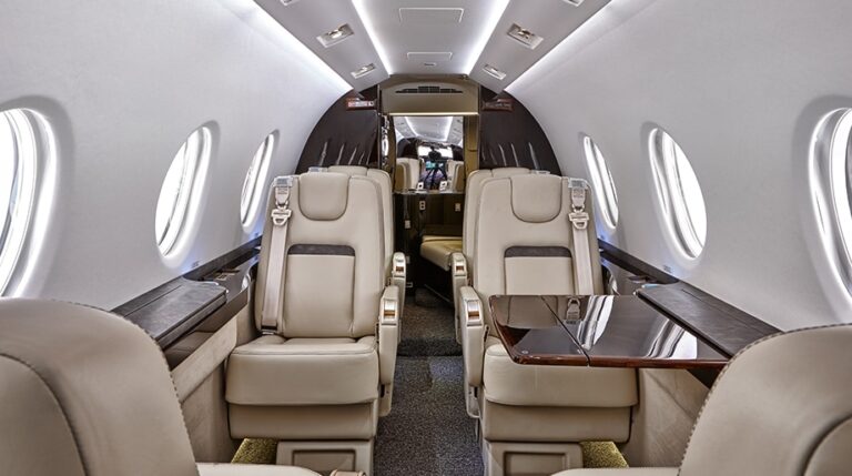 RK-473-Interior-FwdAft-921x515-1