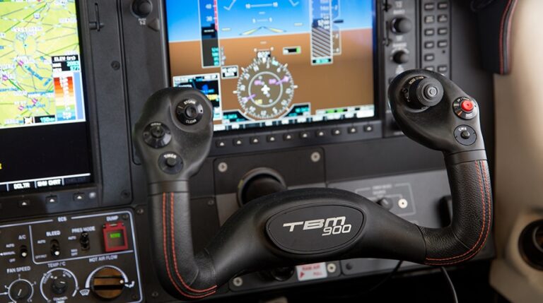 TBM-1072-Co-Pilot-Yoke-921x515-1
