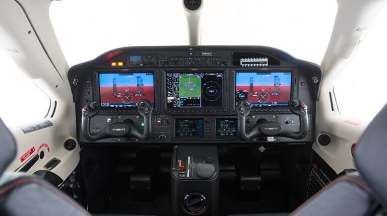 TBM-1137-Garmin-G3000-921x515-1