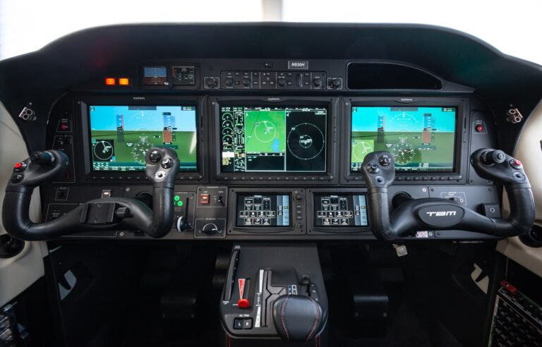 TBM-1137-Panel-1