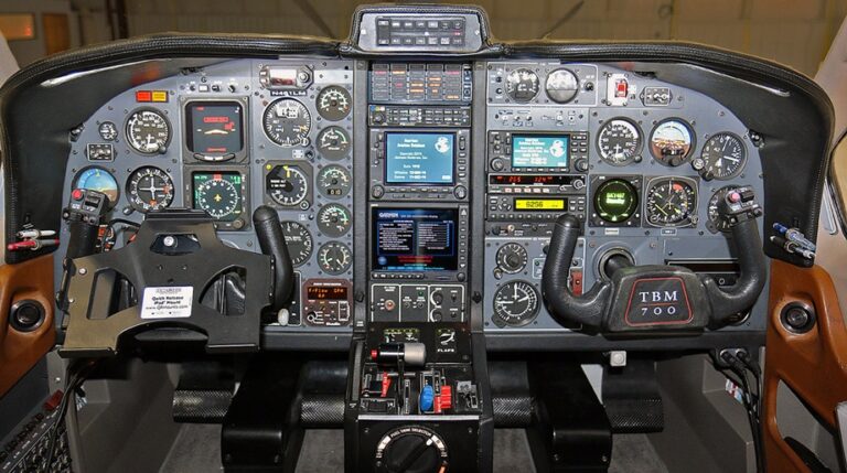 TBM-122-EJ-panel