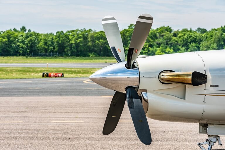 TBM-355-Prop