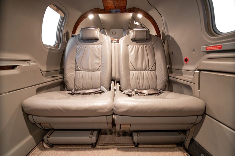 TBM-700-C2-N263CW-11