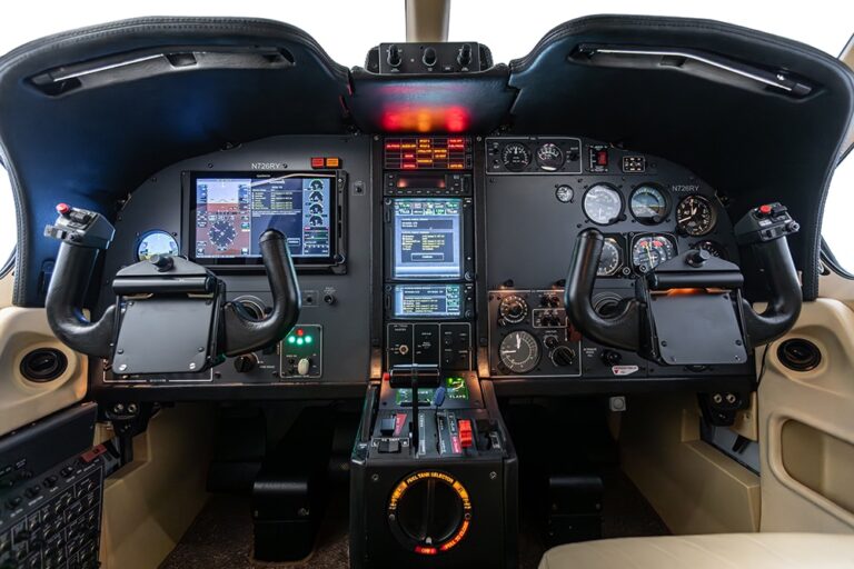 TBM-700-N726RY-33