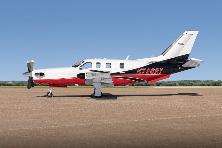 TBM-700-N726RY-7