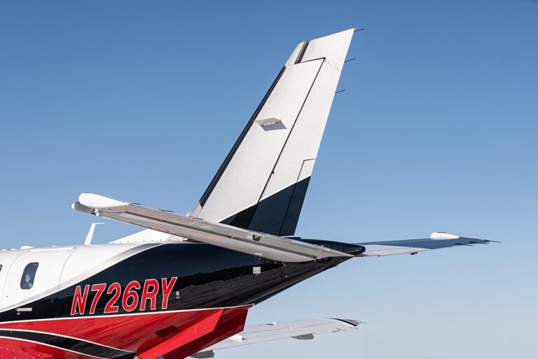 TBM-700-N726RY-9