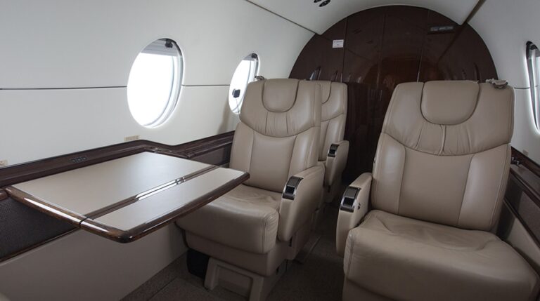 interior_921x515