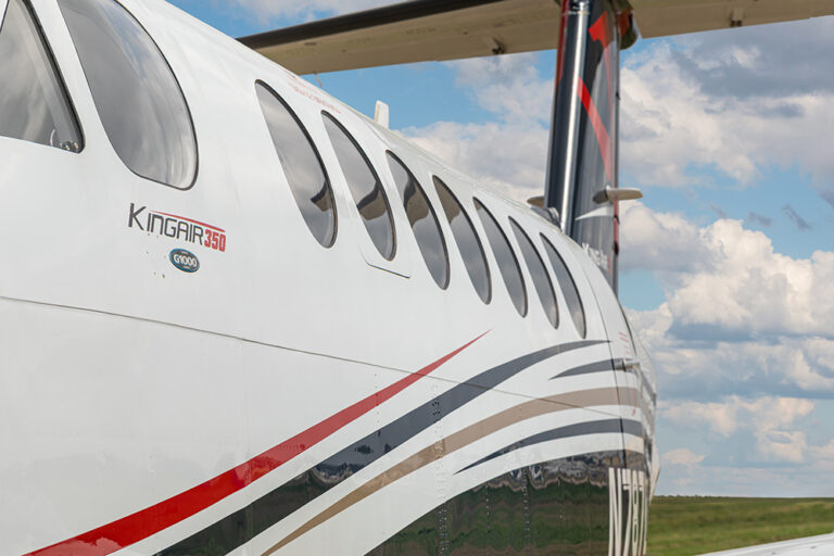 King Air 350 - N787DK-11