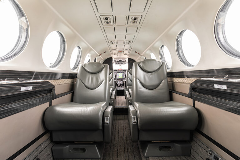 King Air 350 - N787DK-20