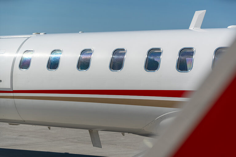 Lear 45XR - N87SK-17