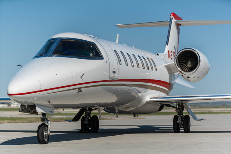 Lear 45XR - N87SK-19