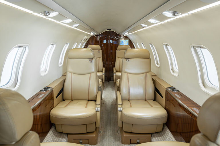 Lear 45XR - N87SK-20