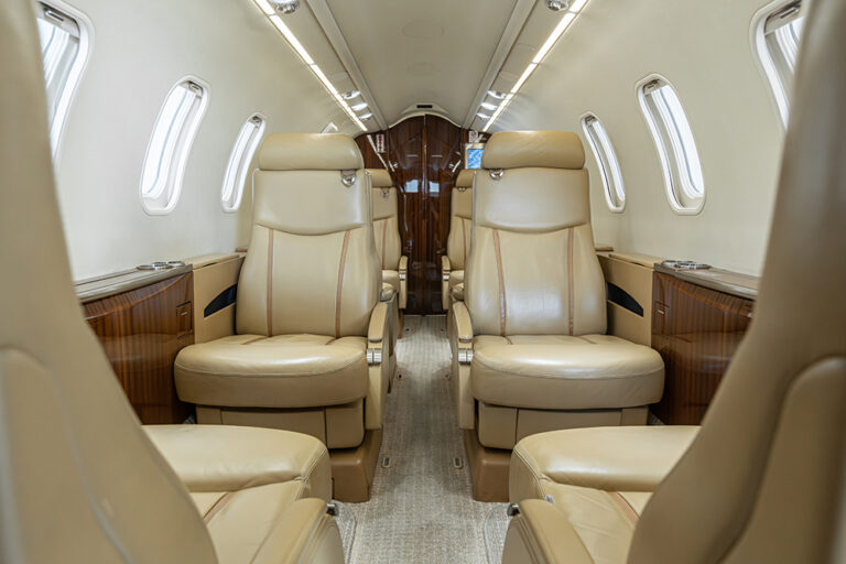 Lear 45XR - N87SK-21