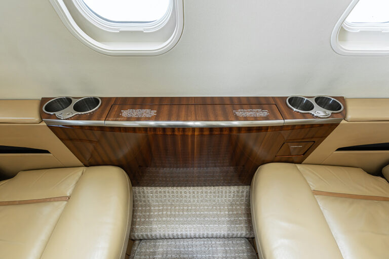 Lear 45XR - N87SK-37