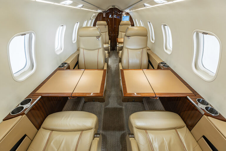 Lear 45XR - N87SK-53