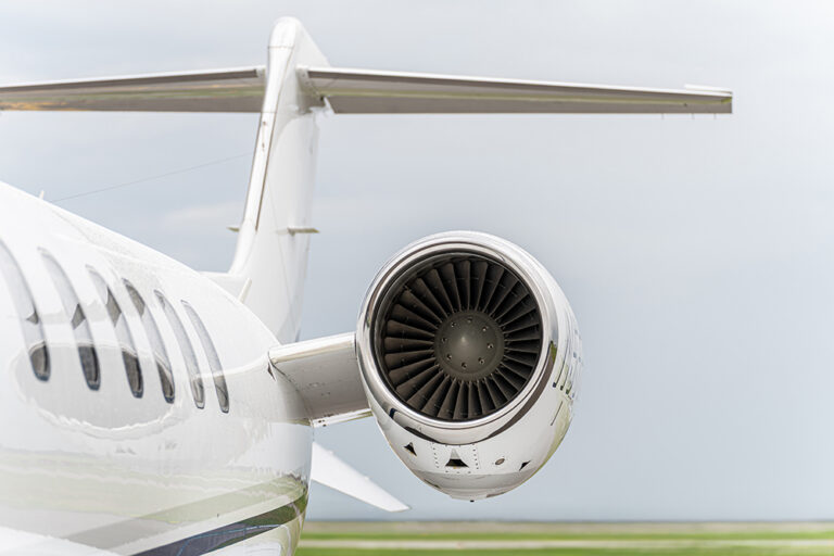 Lear 45XR - N555VR-10