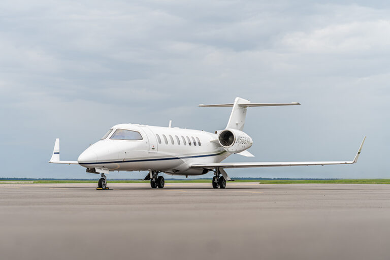 Lear 45XR - N555VR-2 - Copy