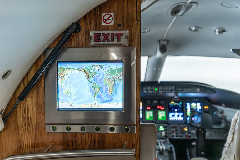 Lear 45XR - N555VR-35 - Copy