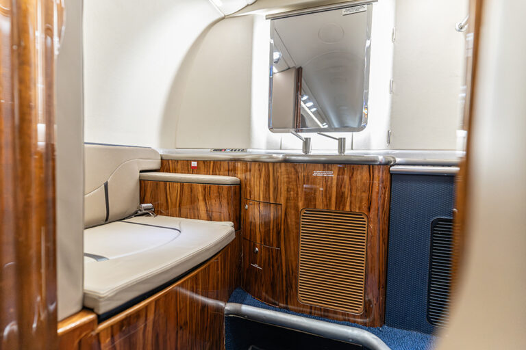 Lear 45XR - N555VR-39