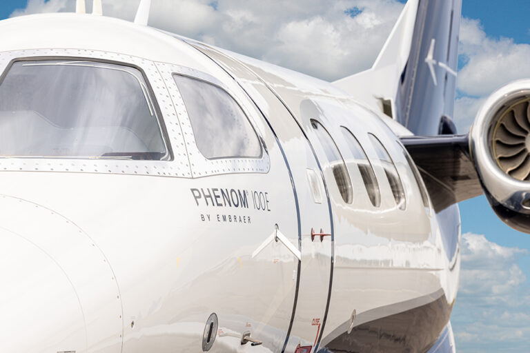 Phenom100 - N68NH-5