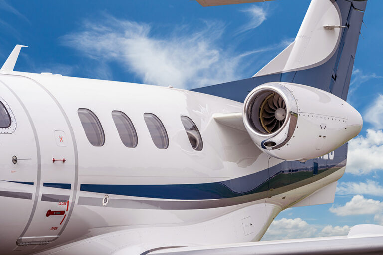 Phenom100 - N611EC-30