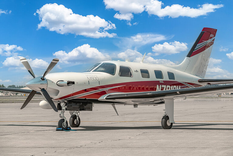 02-Piper M500 02