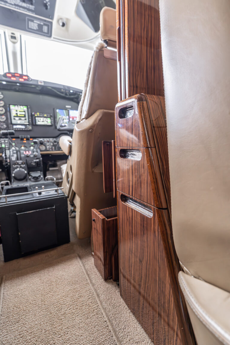 King Air B200 - N3051K-26
