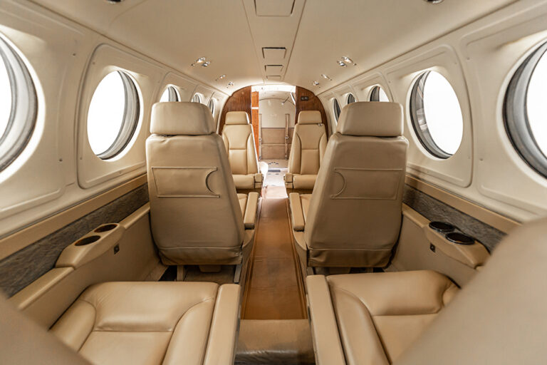 King Air 200 - N436EA-3