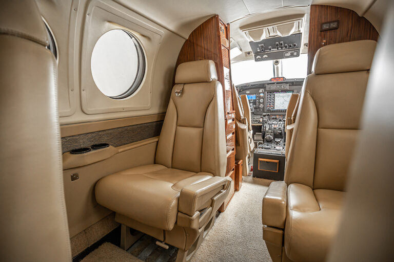 King Air 200 - N436EA-6