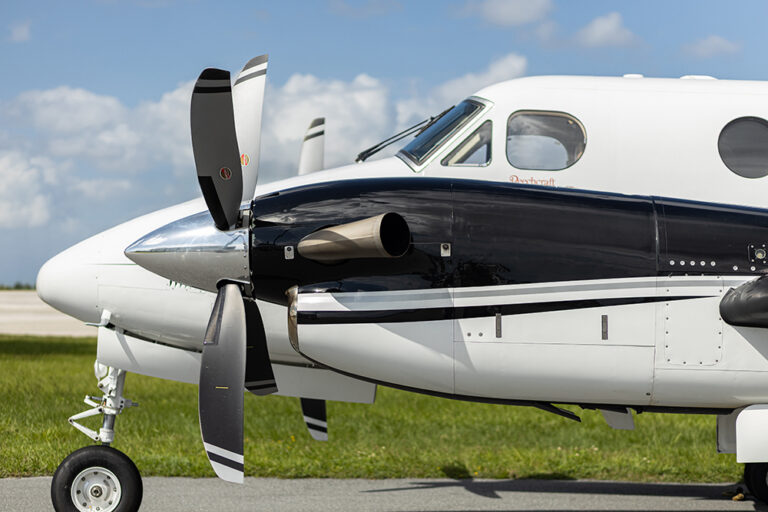 King Air B200 - N436EA-6