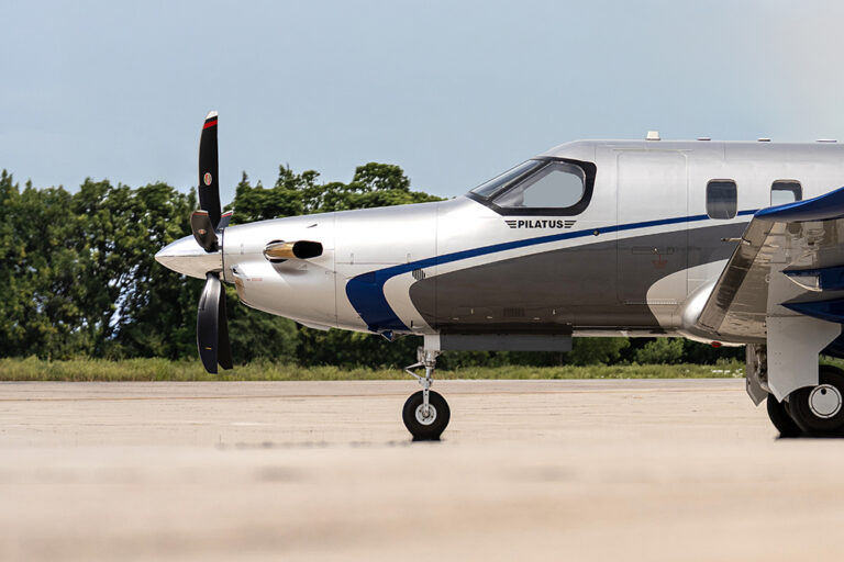Pilatus PC12 - N681DB-5