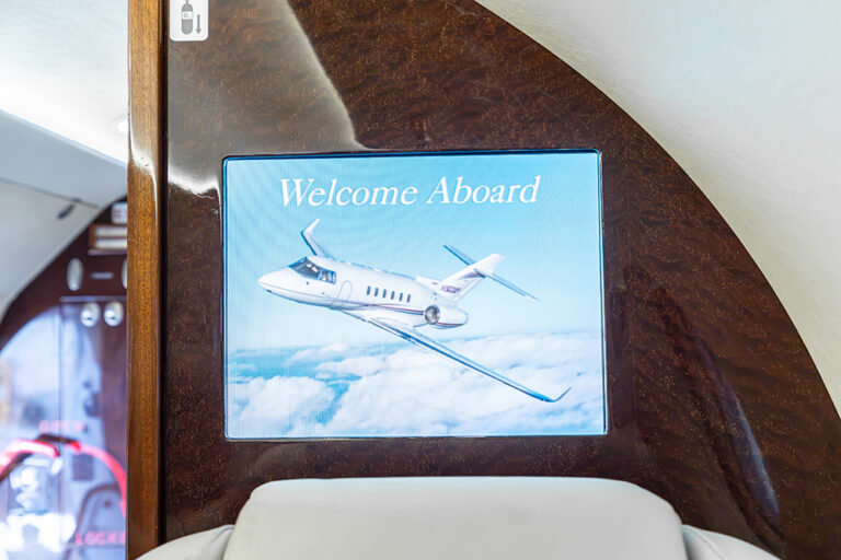 Hawker 750 - N752NS-30