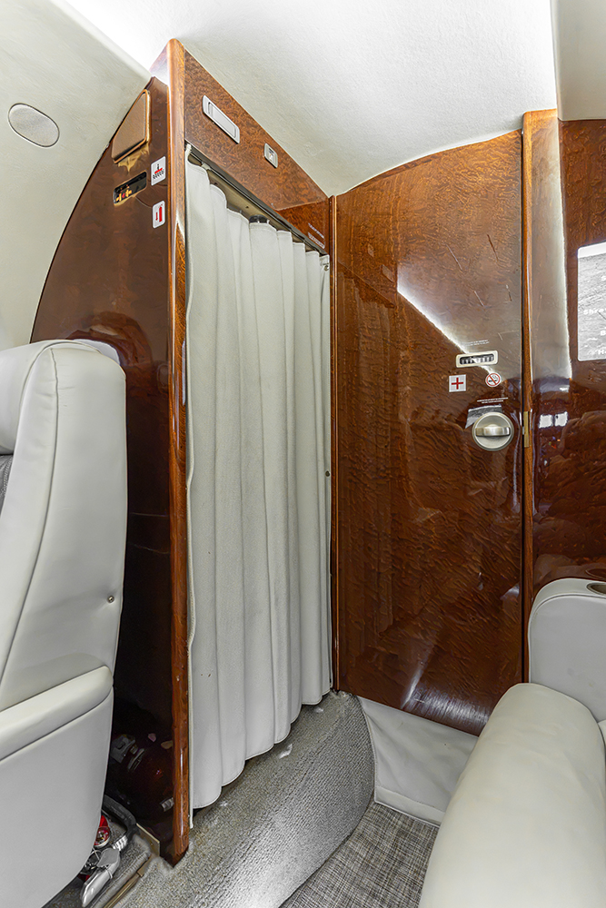 Hawker 750 - N752NS-32