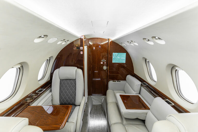 Hawker 750 - N752NS-38